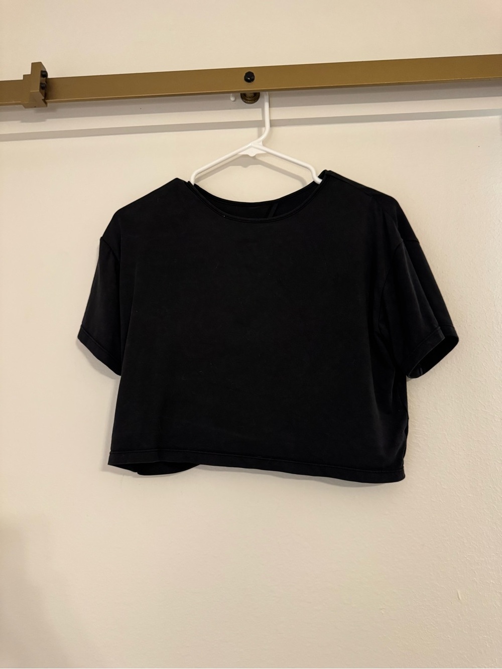 Buffbunny Rainforest Black Crop V2 Twist Tee- XS